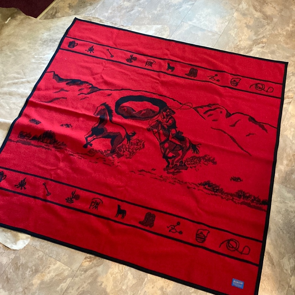 Brand New Pendleton wool blanket. Black and Red Reversible. 5 ft X 5 ft